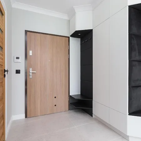 Lema Near Tauron Arena By Renters Prestige Appartamento *