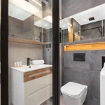 公寓 Lema Near Tauron Arena By Renters Prestige *